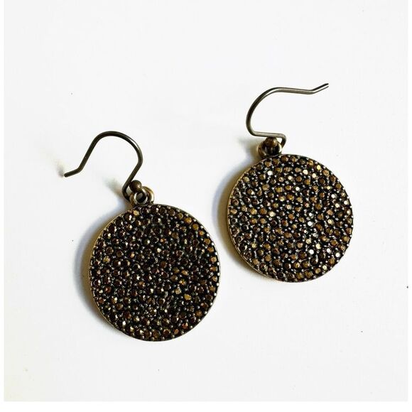 Gold tone circle drop earrings - Picture 4 of 9